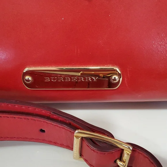 Authentic Burberry Red Leather Bag - Picture 2 of 6